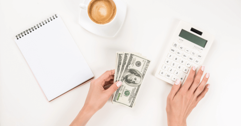 $21 Per Hour: Annual Salary and Living Tips