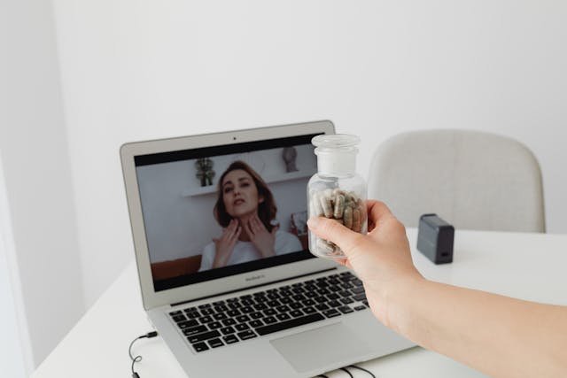 Is Online Treatment Effective for Dual Diagnosis? Insights from Research