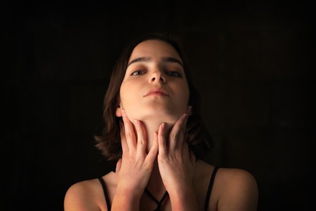 Do Chin Straps at Night Actually Shape Your Jawline? Heres What People Are Saying