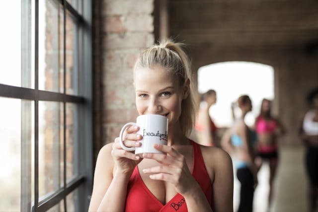 Incorporating Caffeine Pouches into an Active Lifestyle