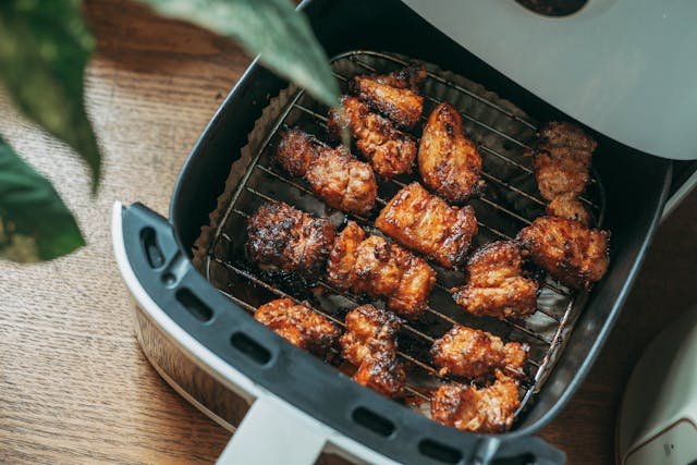 Air Fryer Cleaning and Maintenance Guide