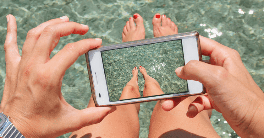 25 Genuine Ways to Sell Feet Pics