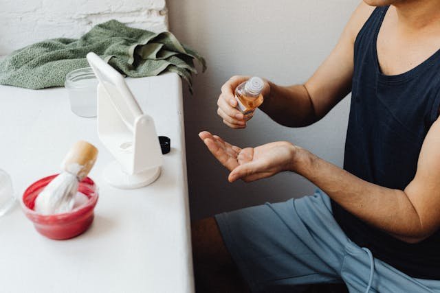Fragrance of Time: Mens Perfumes Narrate Their Stories