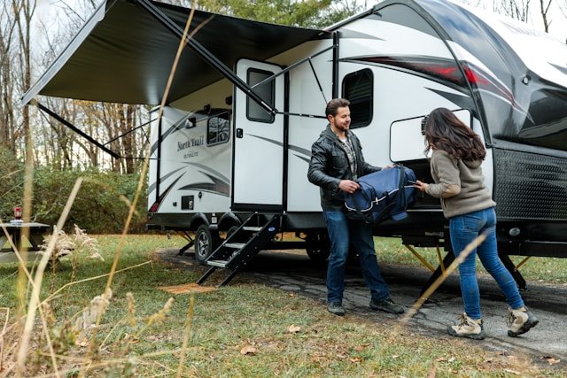 Top 6 RV Parks in the U.S. for Optimal Amenities and Mental Health Reset